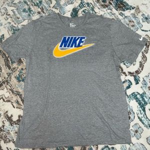 Nike Tee